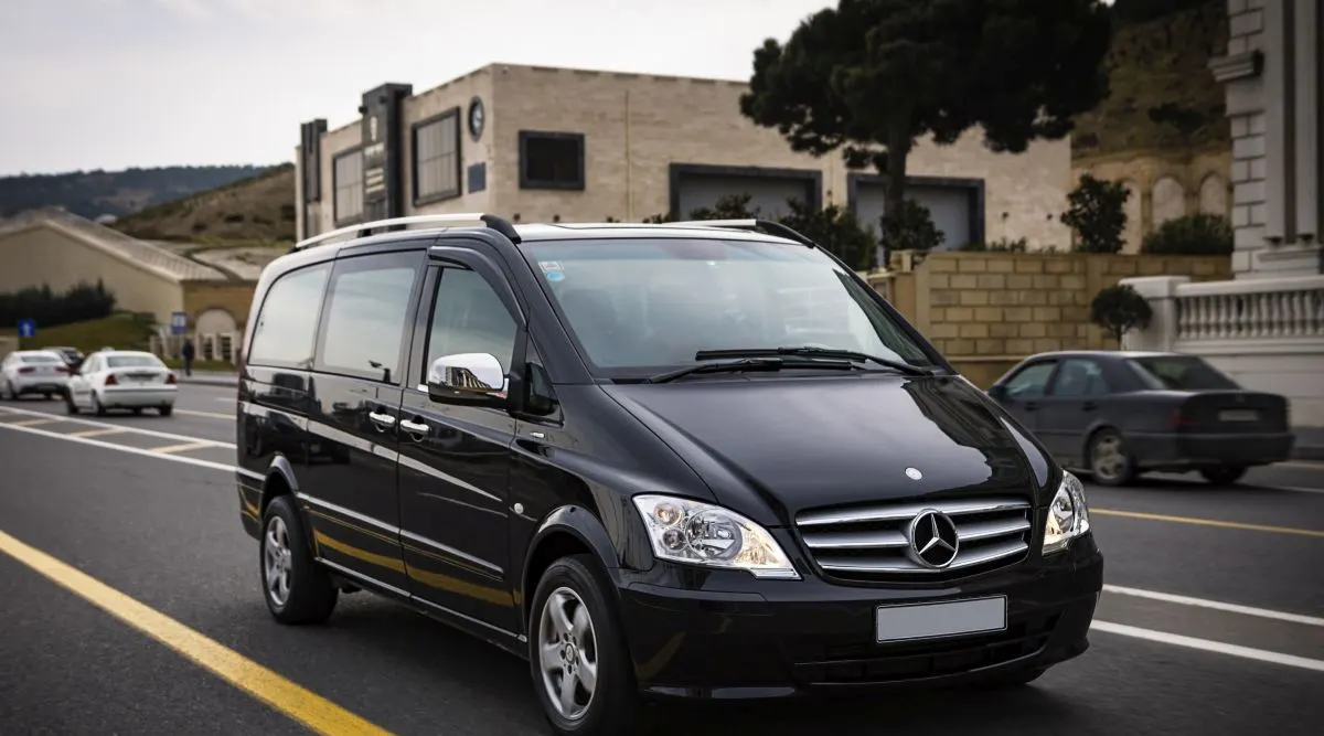 Limo Service Greenacres to Fort Lauderdale Airport