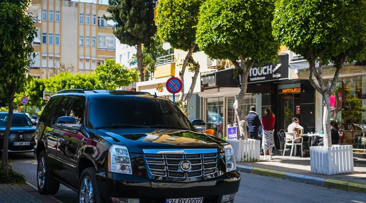 Hialeah to Fort Lauderdale Airport Limo Service