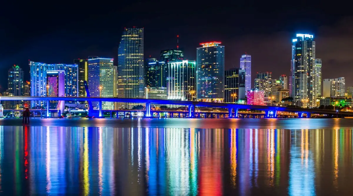 Limo Service Hillsboro Beach to Palm Beach International